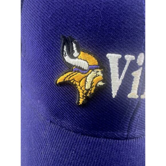 MENS TEAM NFL MINNESOTA VIKINGS CAP HAT ONE SIZE EMBROIDERED PURPLE - Picture 2 of 16